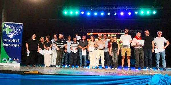 Éxito rotundo en la Peña Solidaria “Juntos por el Hospital” de La Falda