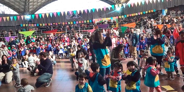 La Falda: festejo 2025 de los jardines de infantes