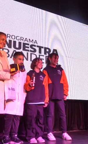 Myrian Prunotto en la capacitación estudiantil para la bandera faldense