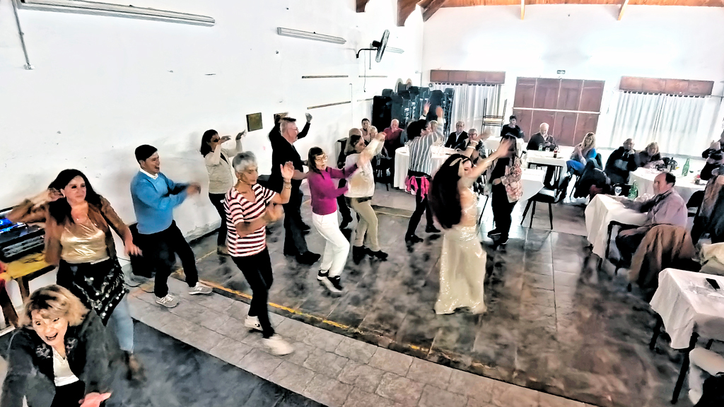 Giardino: cena árabe en el Centro de Jubilados