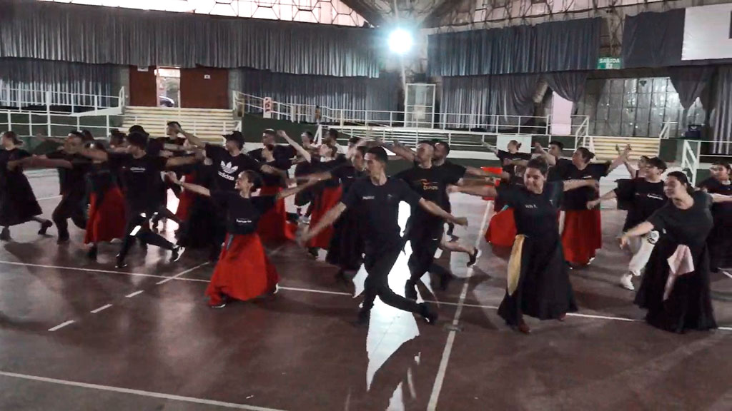 Ensayo del Jose Hernandez rumbo al pre Cosquín
