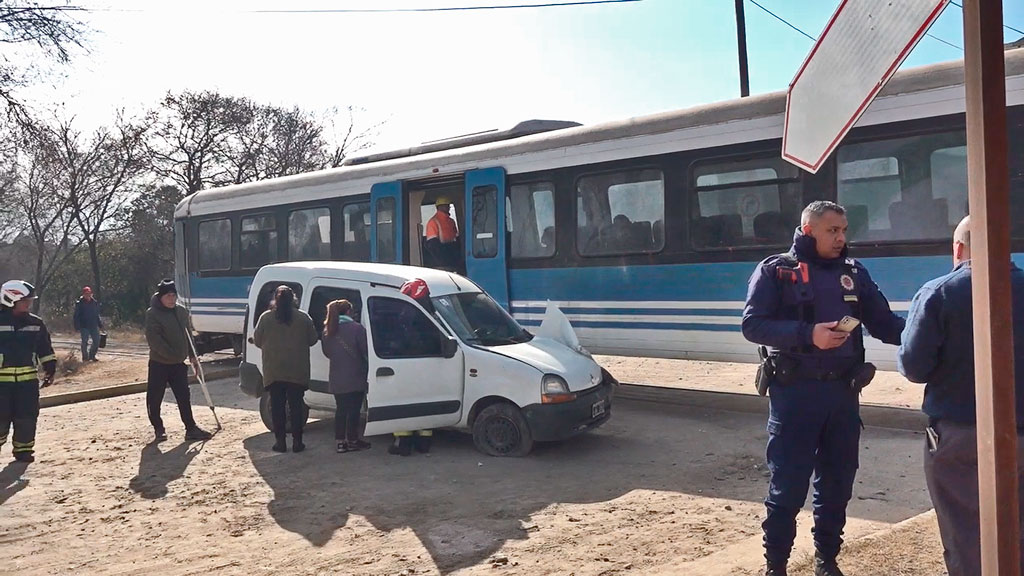Nuevo choque con el tren en Valle Hermoso
