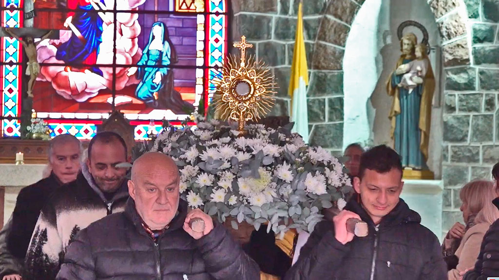 Procesión y misa de la fiesta de Corpus Christi 2024