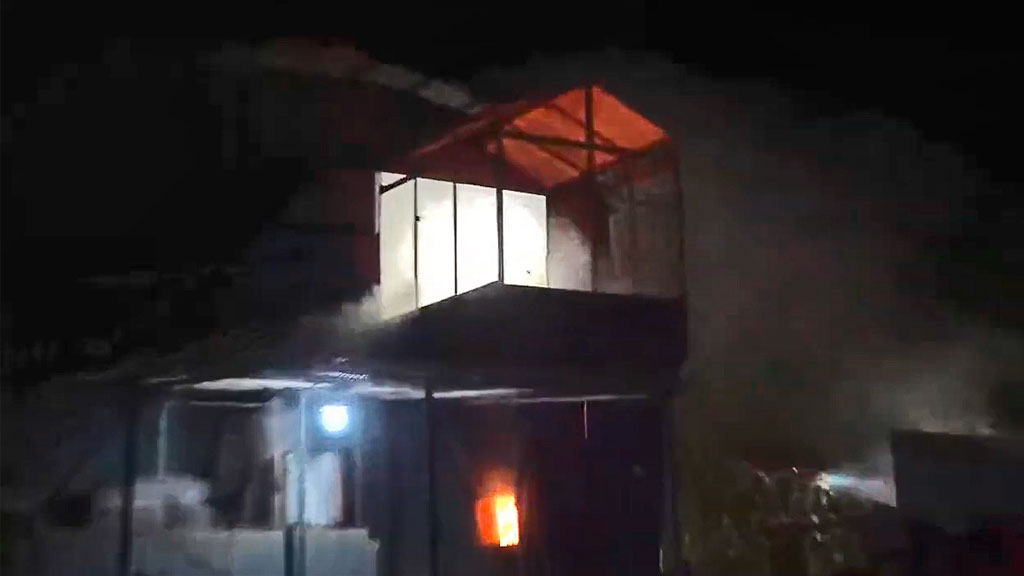 Grave incendio en la planta de transferencia faldense