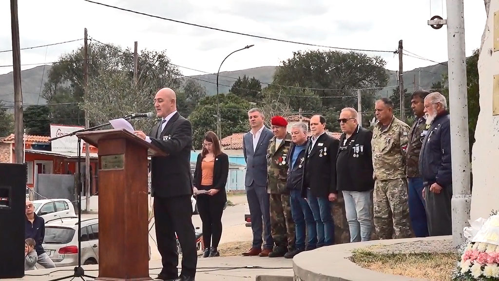 Acto faldense por 42 aniversario de la gesta de Malvinas