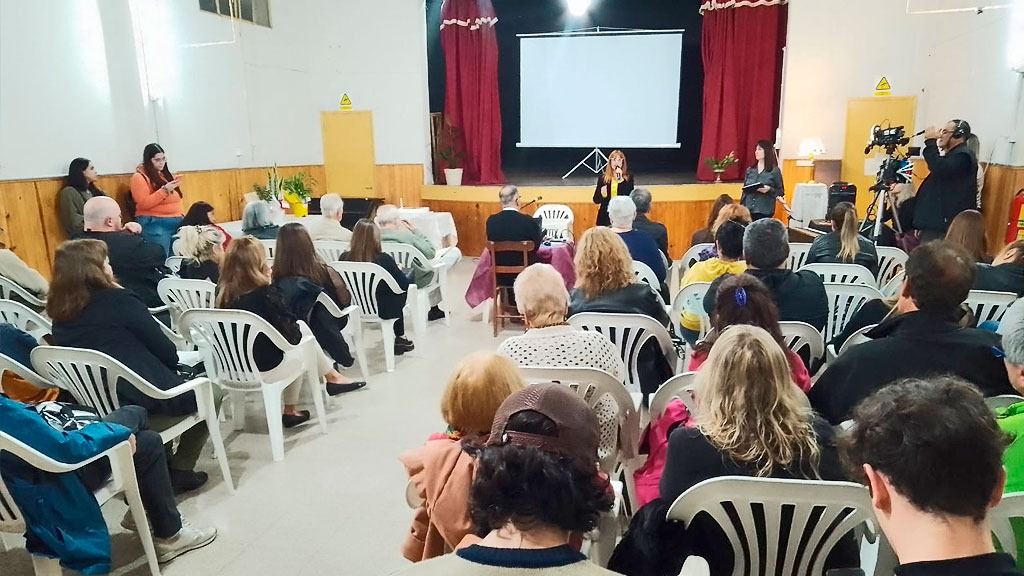 Biblioteca Popular Sarmiento: conmemoración de 90 años de vida