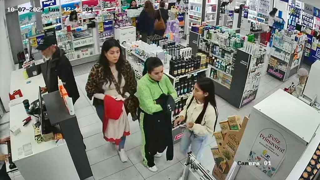 Farmacia céntrica alerta a comerciantes por mecheras