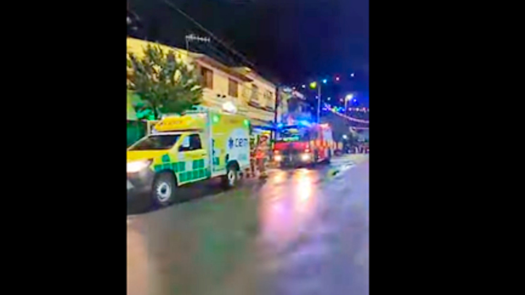 Huerta Grande: perdió el control y chocó contra el cordón de la vereda