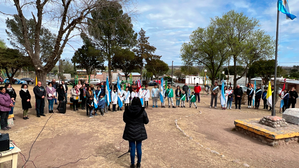 Villa Giardino: acto protocolar del Día del Maestro