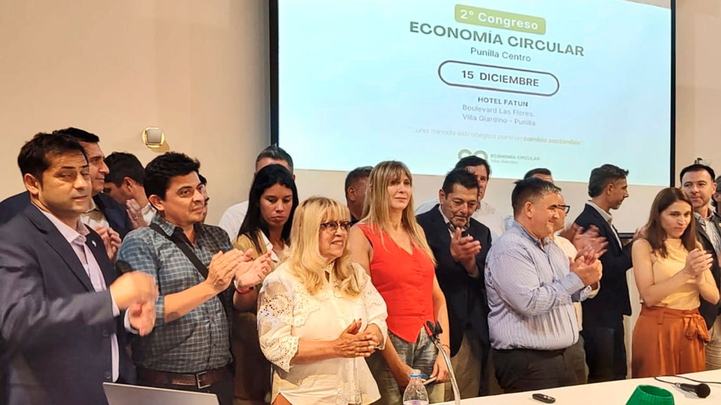 Intendentes de Punilla al cierre del 2° congreso de Economía Circular