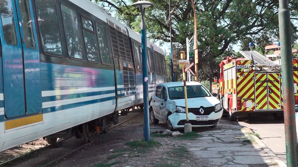 Tren de las Sierras: choque sin heridos en La Falda 