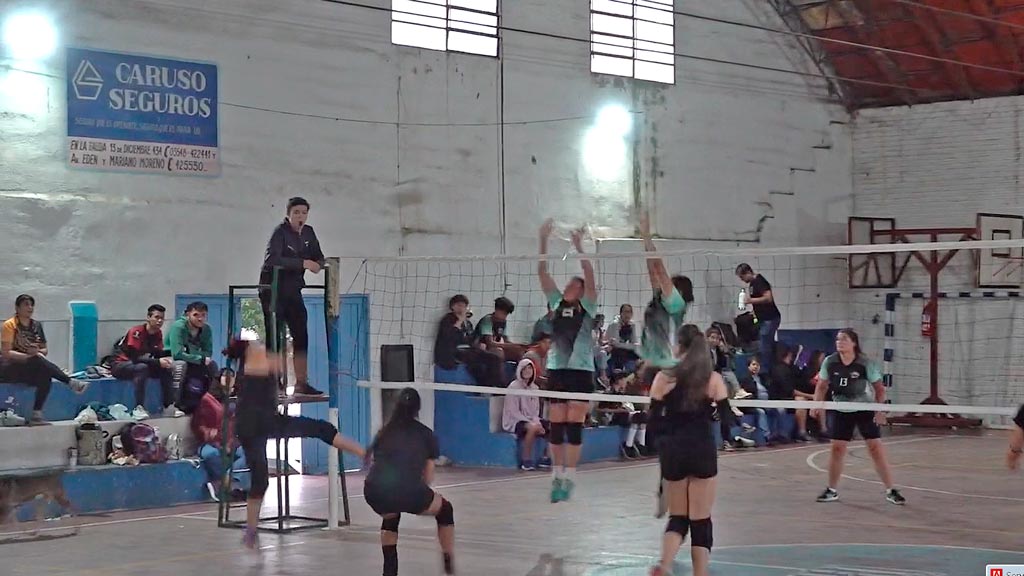 Racing Valle Hermoso: amistoso de voley con Biblioteca La Cumbre