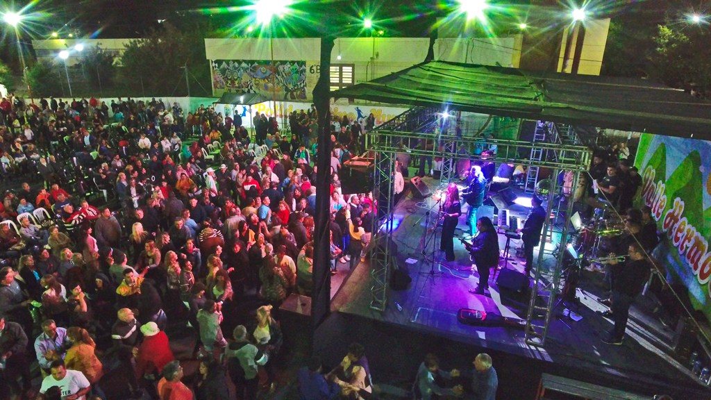 Primera noche del 1er festival del folklore cordobés en Valle Hermoso