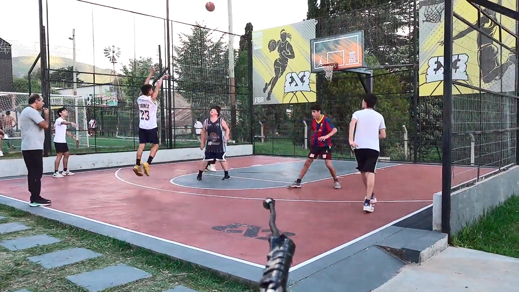 Basquetball 3x3 en el Centro Cívico Municipal de Huerta Grande