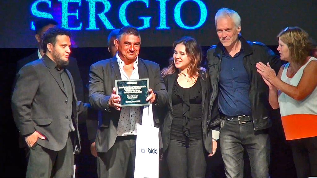 El rosarino Sergio Vicens ganador de la categoría "Voces de Tango".