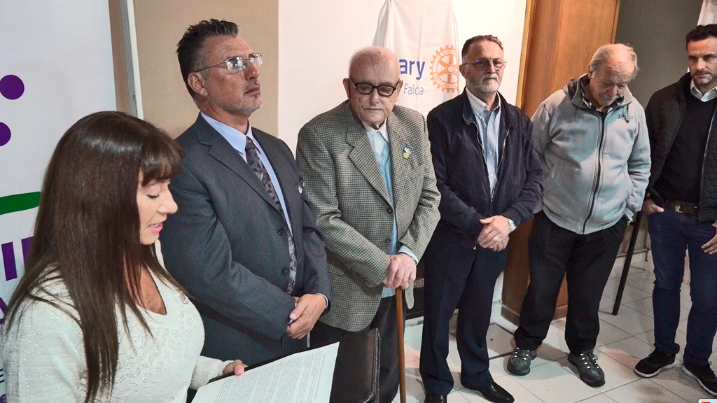 Rotary LF: designaron su banco ortopédico como Hector Garnero