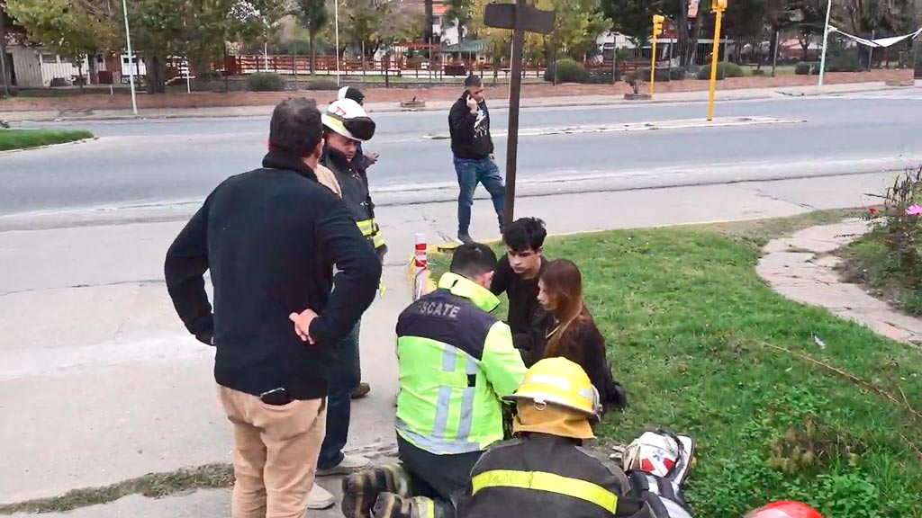 Motociclista herida en Giardino: cayó luego de cruzarse un canino