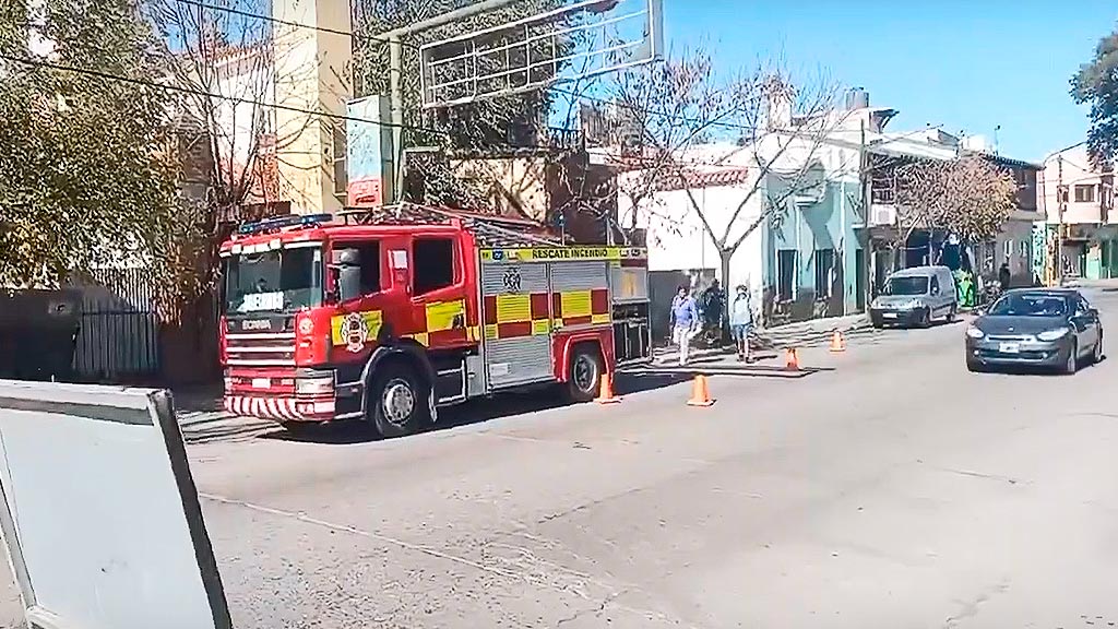 Falsa alarma de escape de gas en av. Kennedy casi 9 de julio