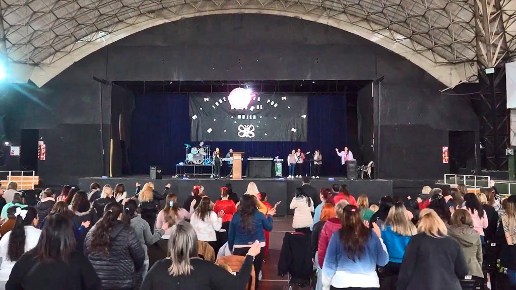 1° Congreso de Mujeres Cristianas en anfiteatro de La Falda