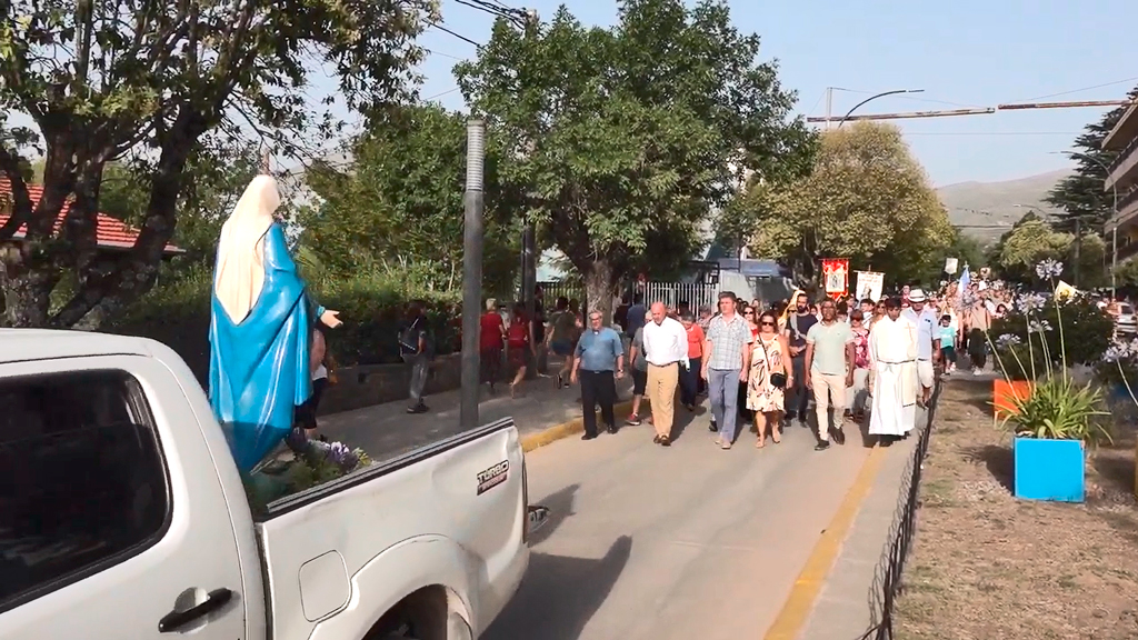 Procesión y misa de la Inmaculada Concepción de Maria