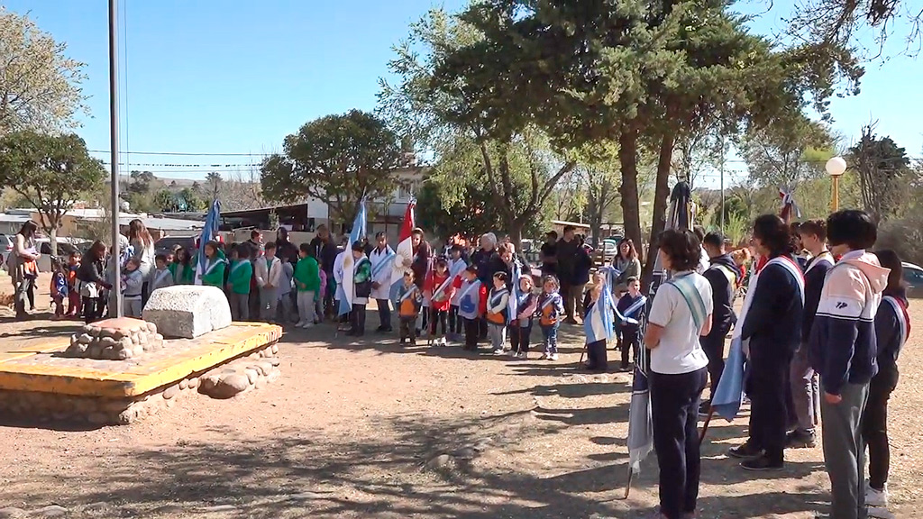 Giardino: acto oficial en conmemoración del fallecimiento de Sarmiento