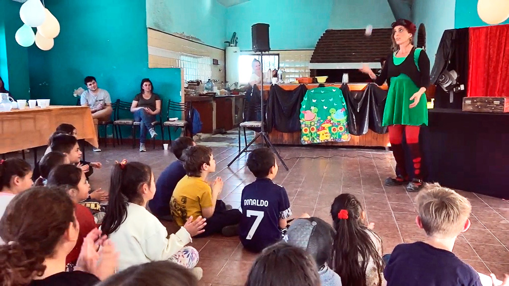 Festejo a las infancias en barrio El Dominador