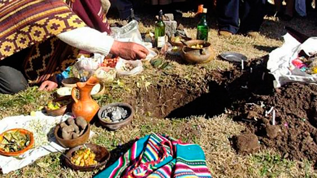 Valle Hermoso: homenaje a la Pachamama en el dique La Isla