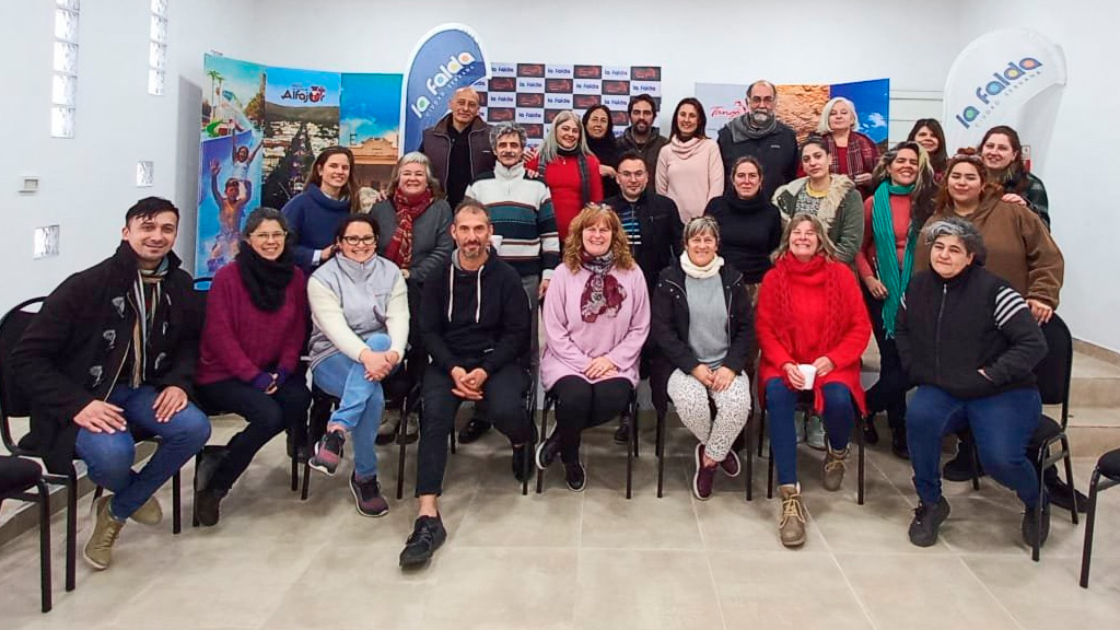Encuentro de corredores culturales cordobeses en La Falda