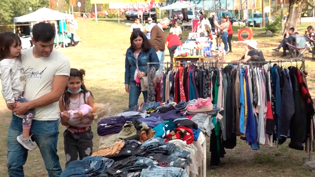 Diversidad en la feria artesanal en Casa Grande