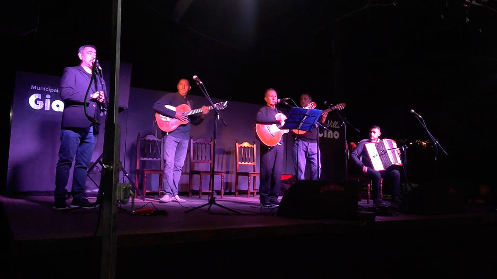 Giardino tuvo su sábado de peña folklórica