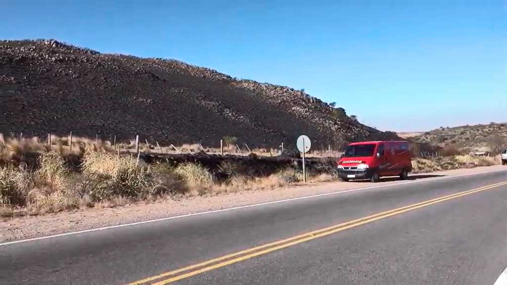 Incendio forestal en el camino del Cuadrado