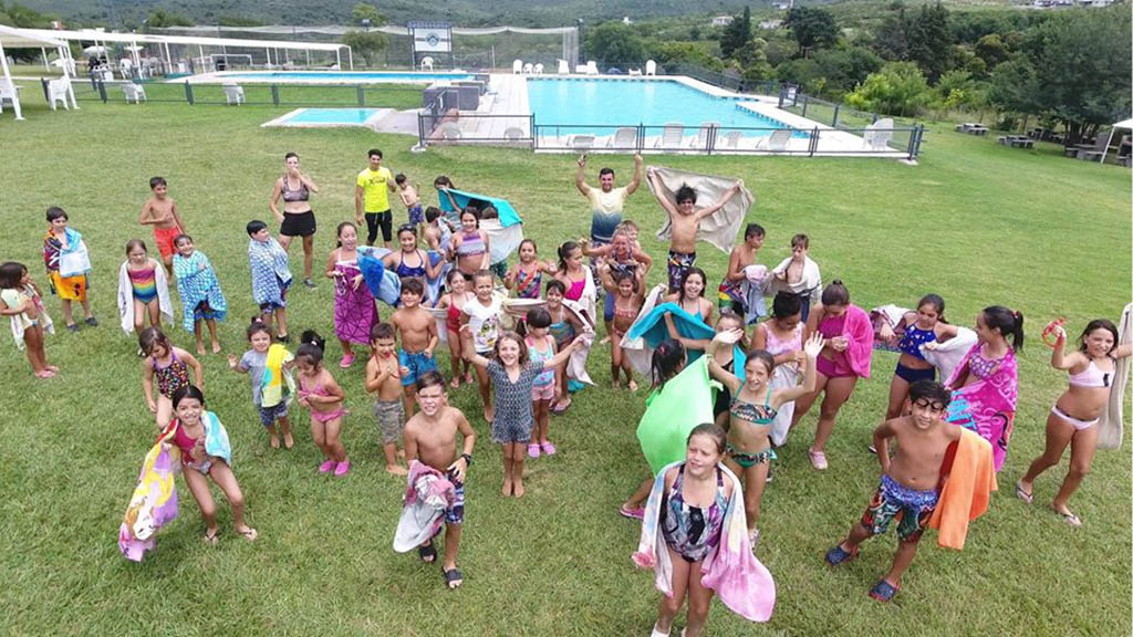 Energía incontenible: crecimiento de la escuela de verano CEC