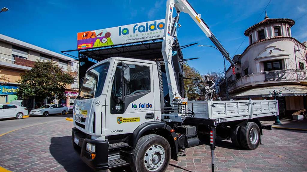 La Falda adquiere camión 0km para mejorar prestaciones municipales