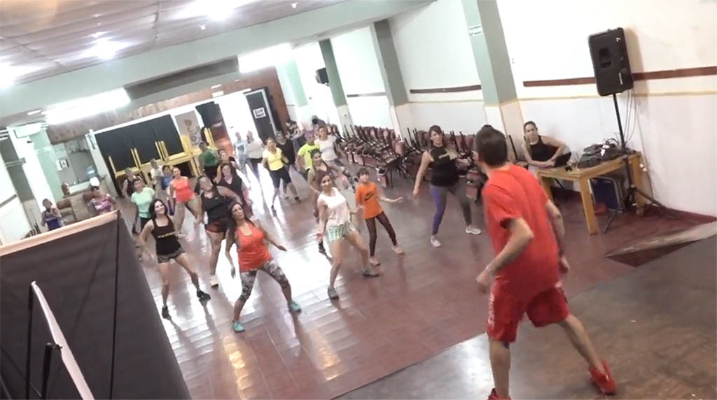 Clase solidaria de Zumba a beneficio de Alma Animal