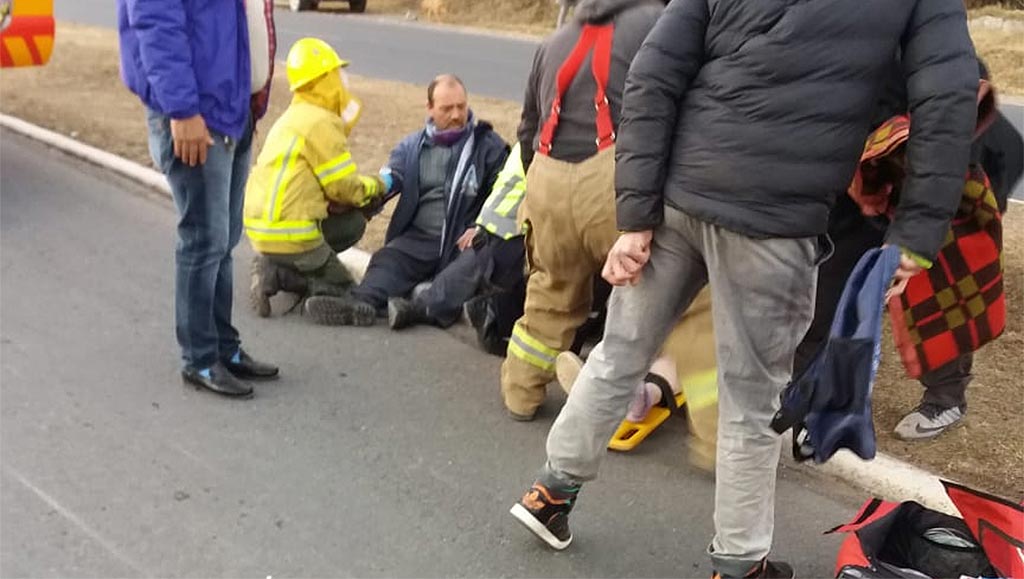 Motociclistas accidentados en Villa Giardino