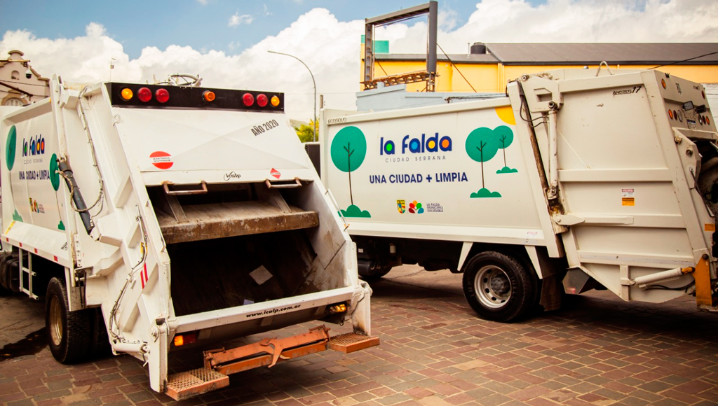 La Falda: incorpora nuevo compactador para recolección de residuos