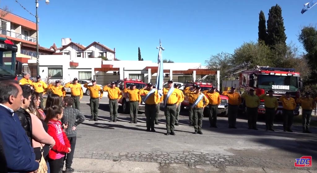 Acto protocolar del día del Bombero Voluntario en el cuartel Gral San Martín