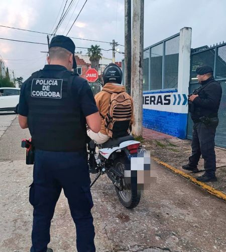 detenc-polic-2-100326-tdcred