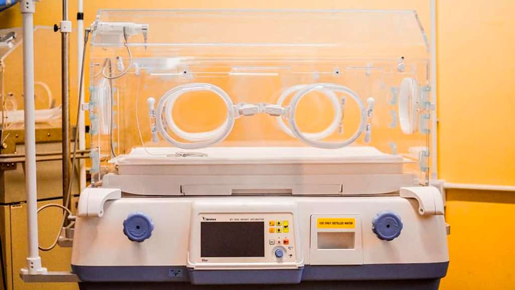 incubadora hosp lf art tdcred