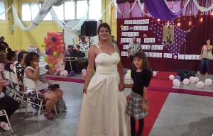 Gran festejo del dia de la mujer en Valle Hermoso